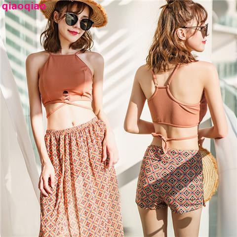 Bộ Bikini Kèm Áo Khoác Ngoài Thời Trang Hàn Quốc 2021 | BigBuy360 - bigbuy360.vn