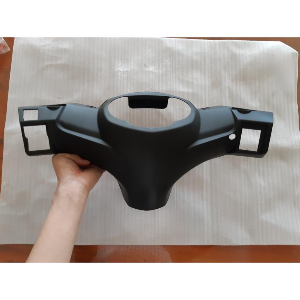 Ốp đầu sau (nắp sau) Sirius FI Yamaha