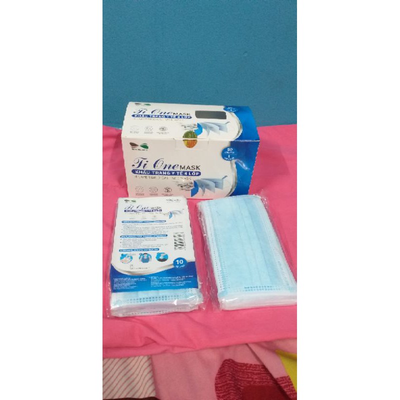 Khẩu trang Ti One hộp 50 cái 4 lớp
