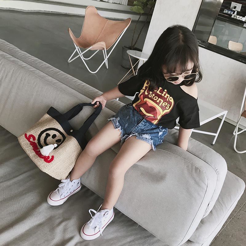 Set Áo Thun Trễ Vai Ngắn Tay + Quần Short Denim Thời Trang Hè Mới Cho Bé Gái