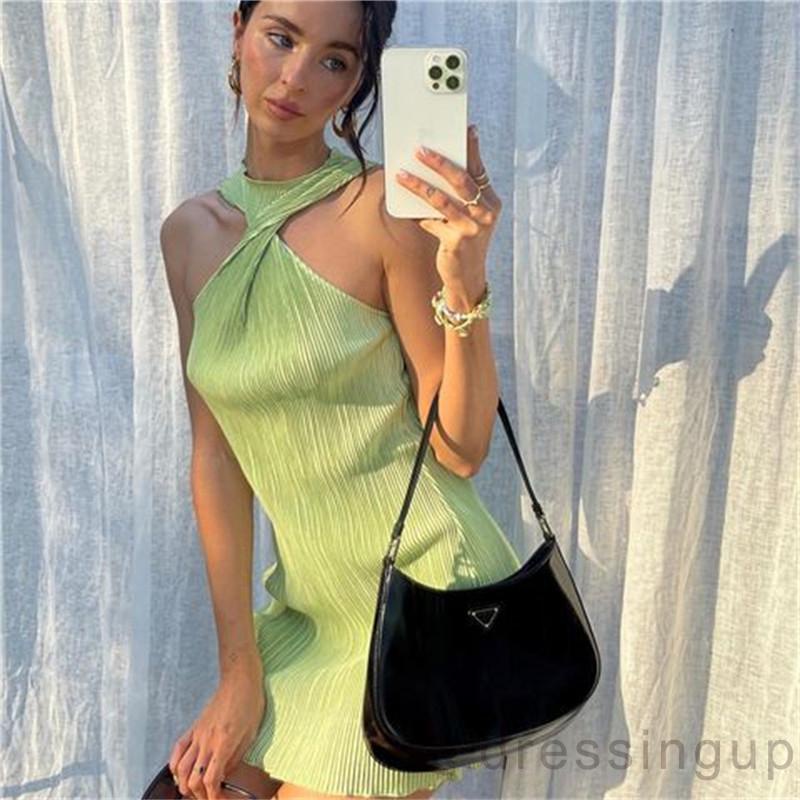 Đầm Ngắn Hở Vai Không Tay Cổ Xoắn Màu Sắc Trơn Cho Nữ