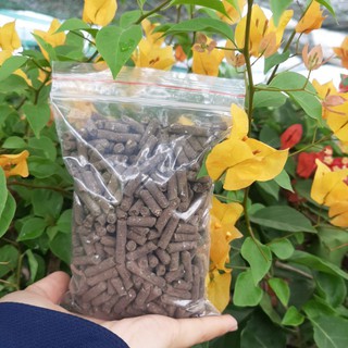 Phân gà hữu cơ viên tan chậm Nhật Bản - Cung cấp dinh dưỡng cần thiết cho cây mau lớn, bật mầm khỏe, hoa to đậm màu