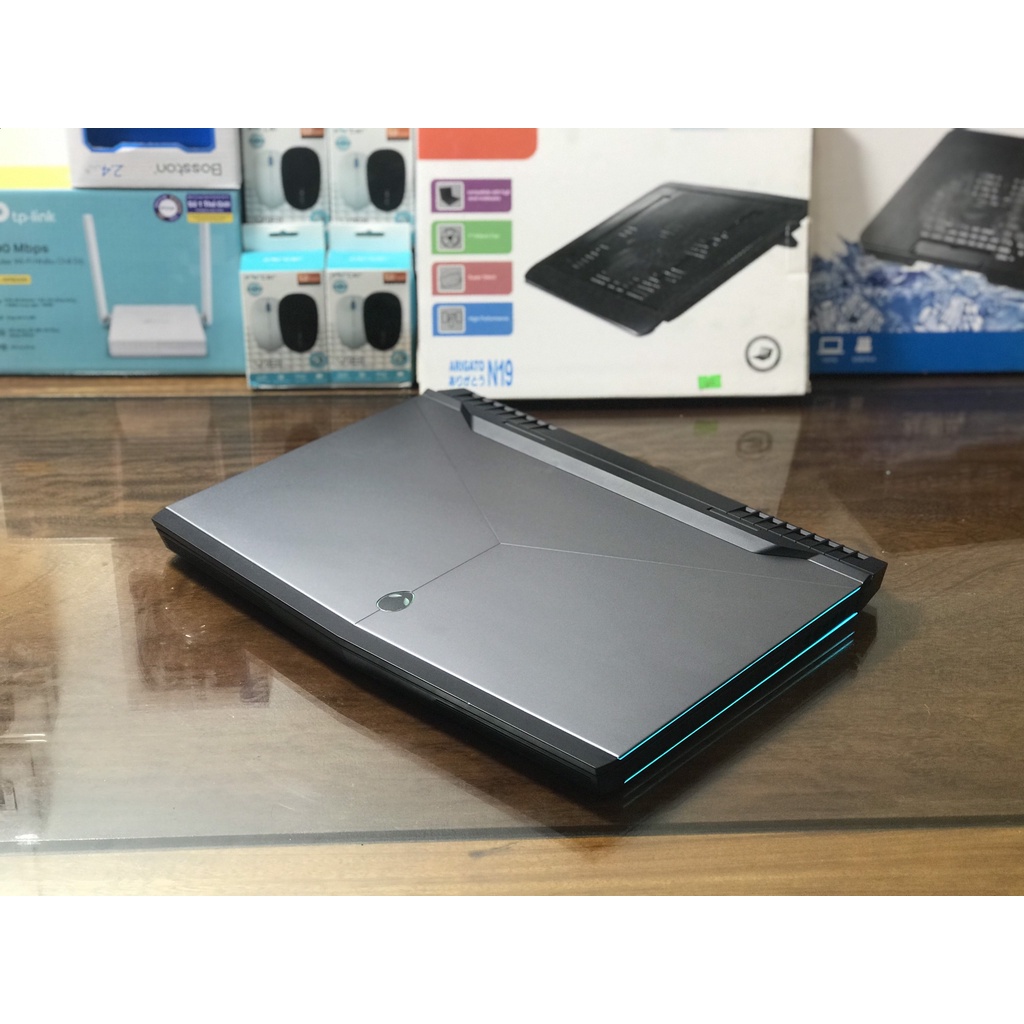 Laptop Cũ  Dell ALIENWARE 17 R4 17.3" FHD I7-7820HK 1TB+ SSD 120G 16GB W10P Nvidia GTX 1070