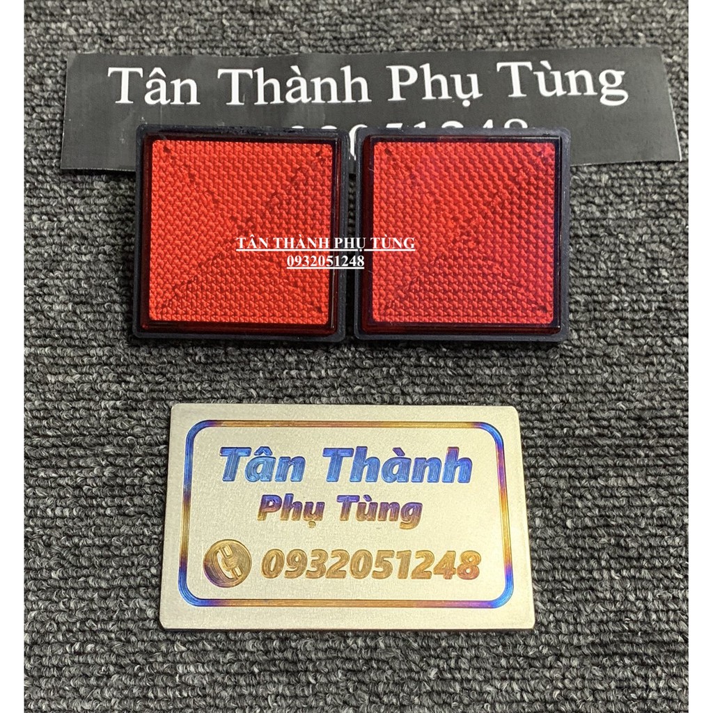 Mắt mèo phản quang - Hình vuông kèm bass