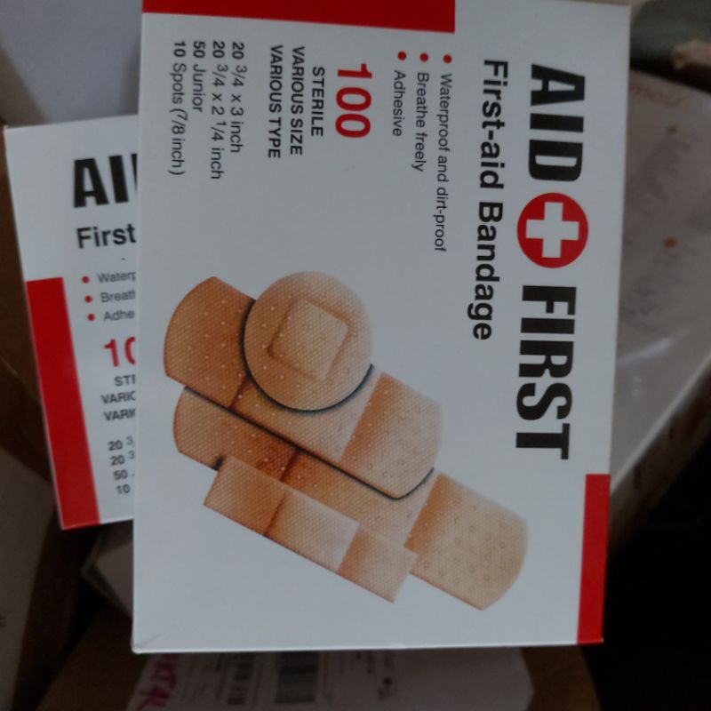 Hộp 100 miếng băng cá nhân băng vết thương nhỏ