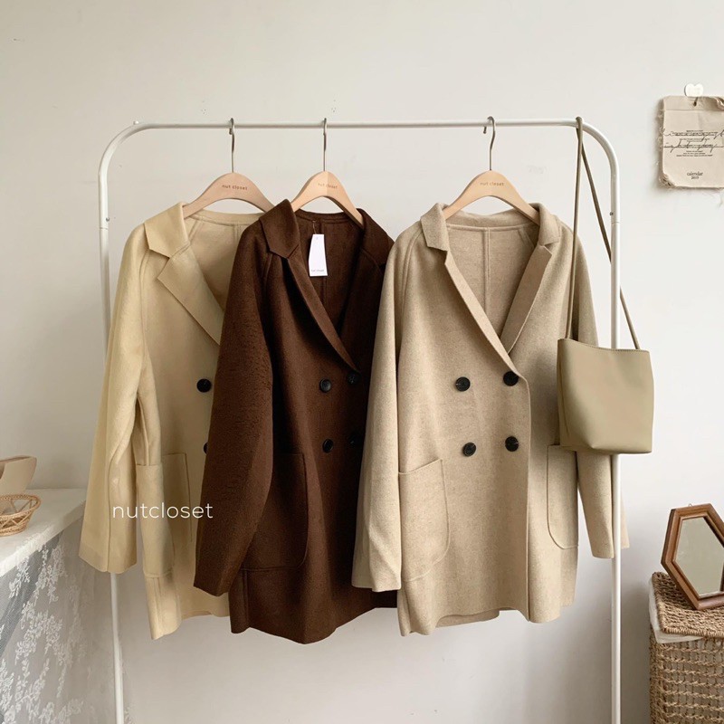 Áo dạ ép Nut closet