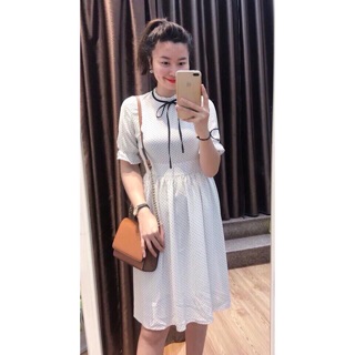 Váy xoè chấm bi 