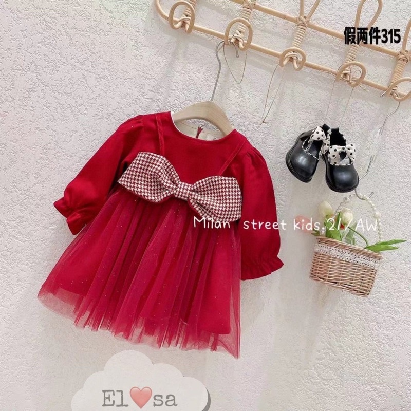 váy đính nơ ngực-cho bé từ 1 đến 5 tuổi