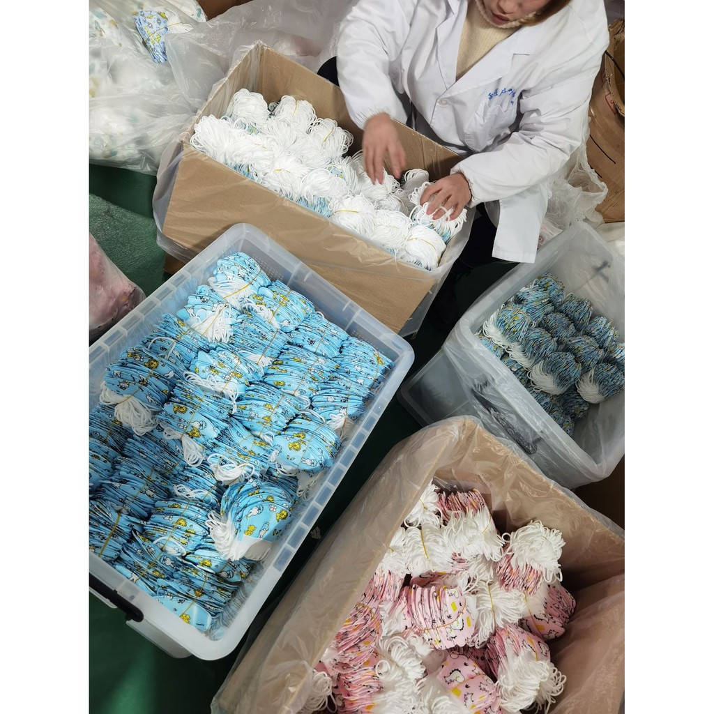 Khẩu trang trẻ em cho bé sơ sinh đến 12 tuổi 3D với 4 lớp, kháng khuẩn chống nước set 5 chiếc SAMMY KIDS P53 | BigBuy360 - bigbuy360.vn