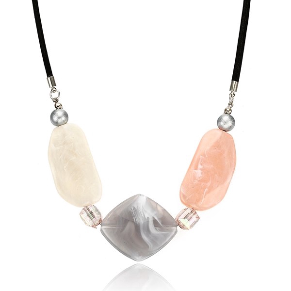 Dây chuyền đính hạt nhựa Acrylic nhiều màu