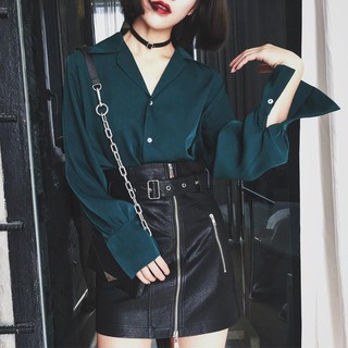 Set váy da bóng + áo voan cổ chữ v gợi cảm