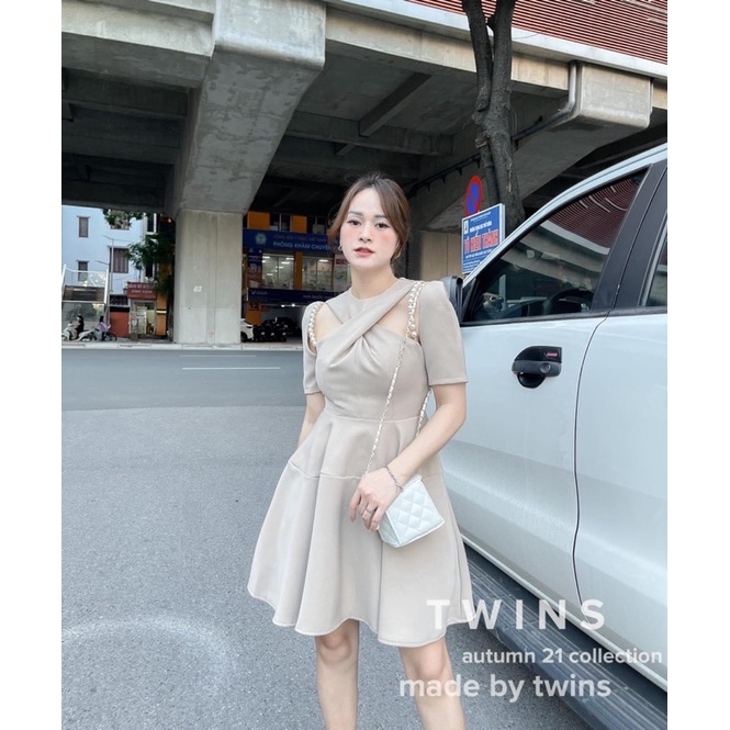 Đầm soắn ngực đi tiệc tay cườm bigsize kim Ngân  50 đến 90 kg