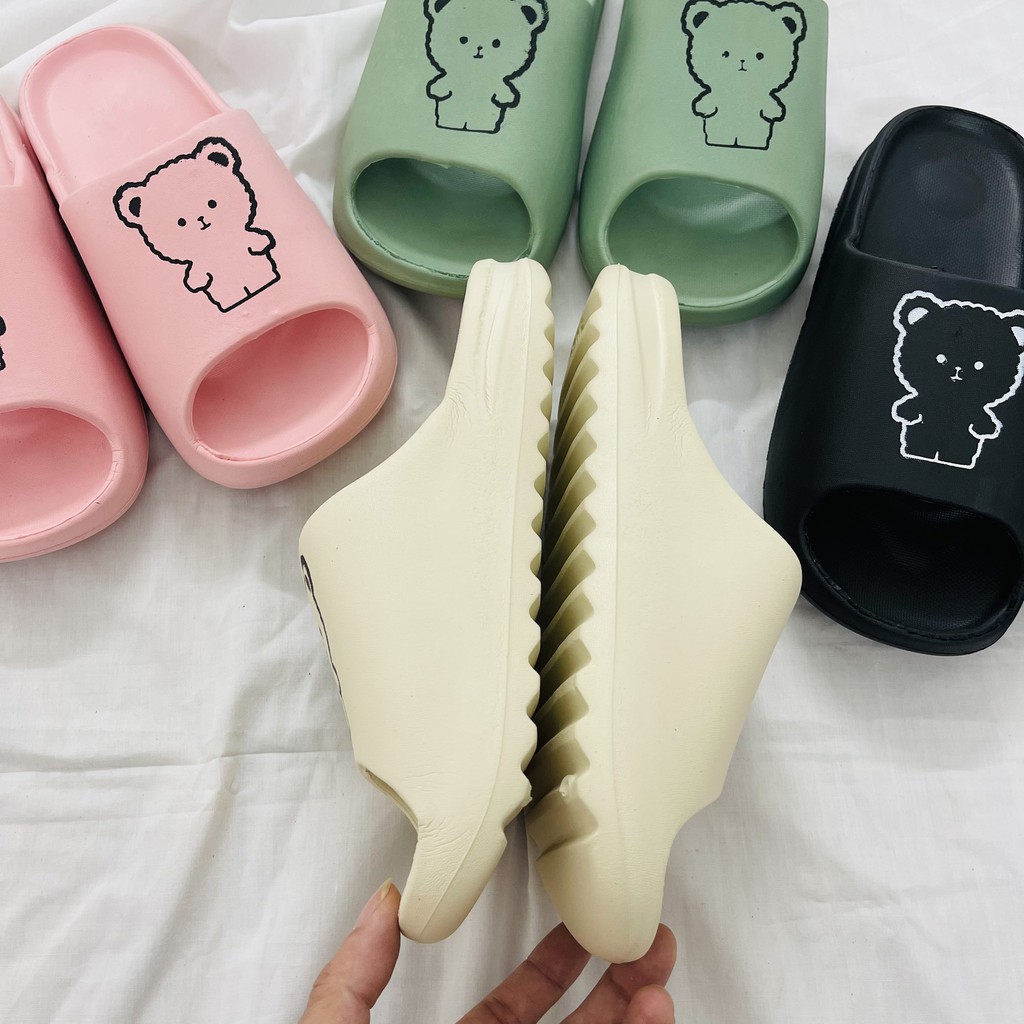 Dép Unisex Ulzzang đế bánh mì họa tiết chú gấu chống trơn trượt D144