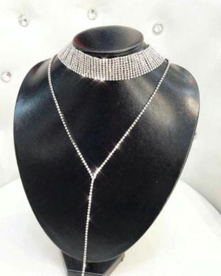 Chocker đá sang chảnh