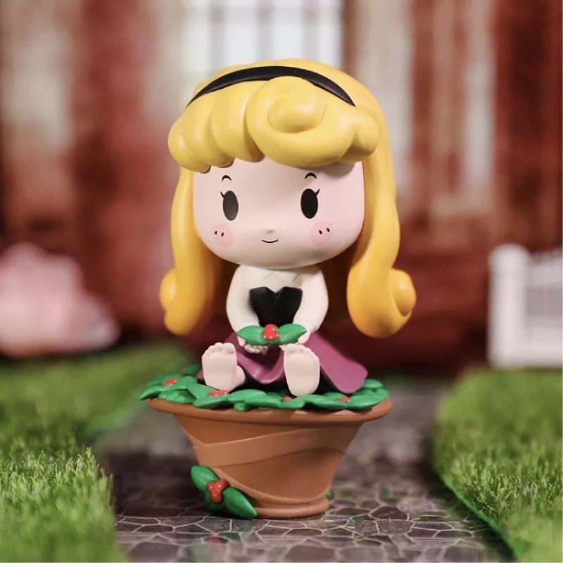 Mô hình công chúa phù thuỷ phản diện Disney Villains Princess Exclusive Ride Pop Mart