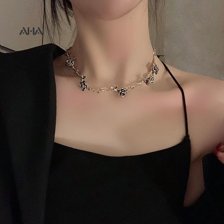 Dây chuyền AHA official phối hoa hồng phong cách cổ điển Pháp
