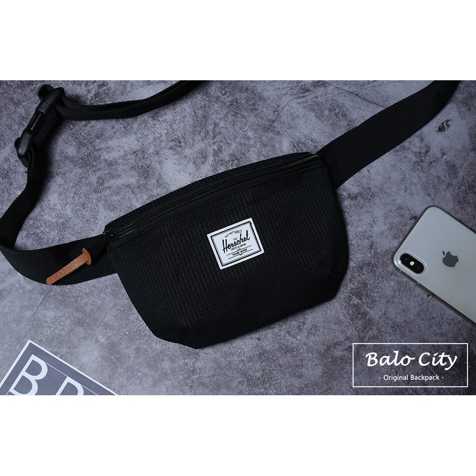 Túi Đeo Chéo HER..S.CHEL FOURTEEN HIP PACK - Dark Grid Black [Auth Full Tag]