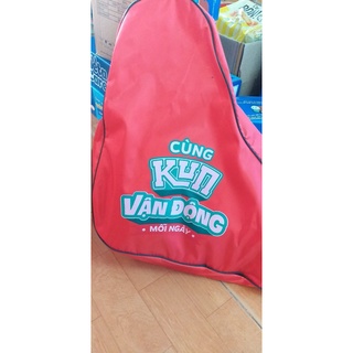 Giày patin quà tặng sữa kun
