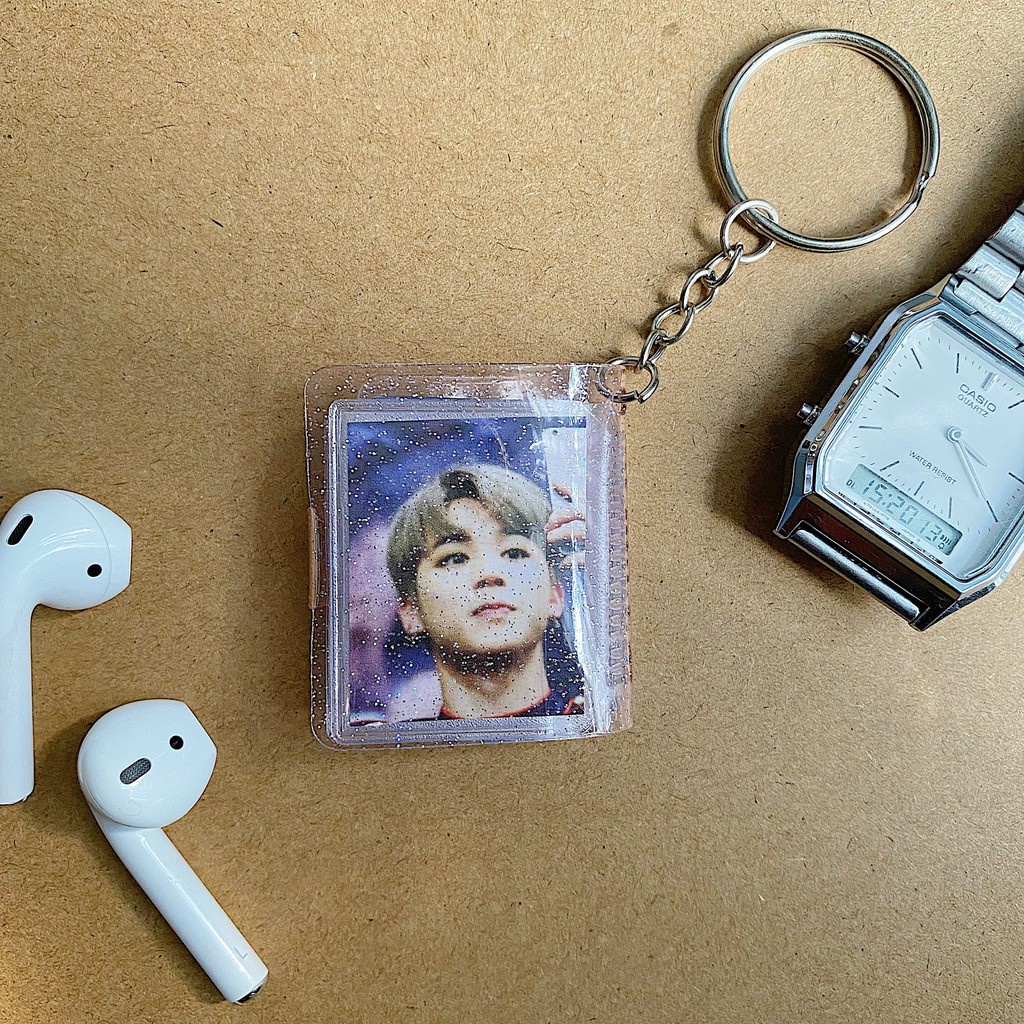 Móc khóa album mini, móc khóa sổ không in hình- hoặc in 16 ảnh theo size Album theo yêu cầu.