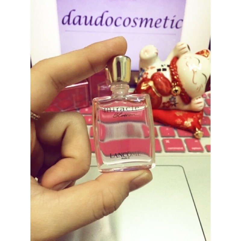 [Mã 1512FMCGSALE1 giảm 10% đơn 250K] [ mini ] Nước hoa Lancome Miracle Blossom EDP 5ml | BigBuy360 - bigbuy360.vn