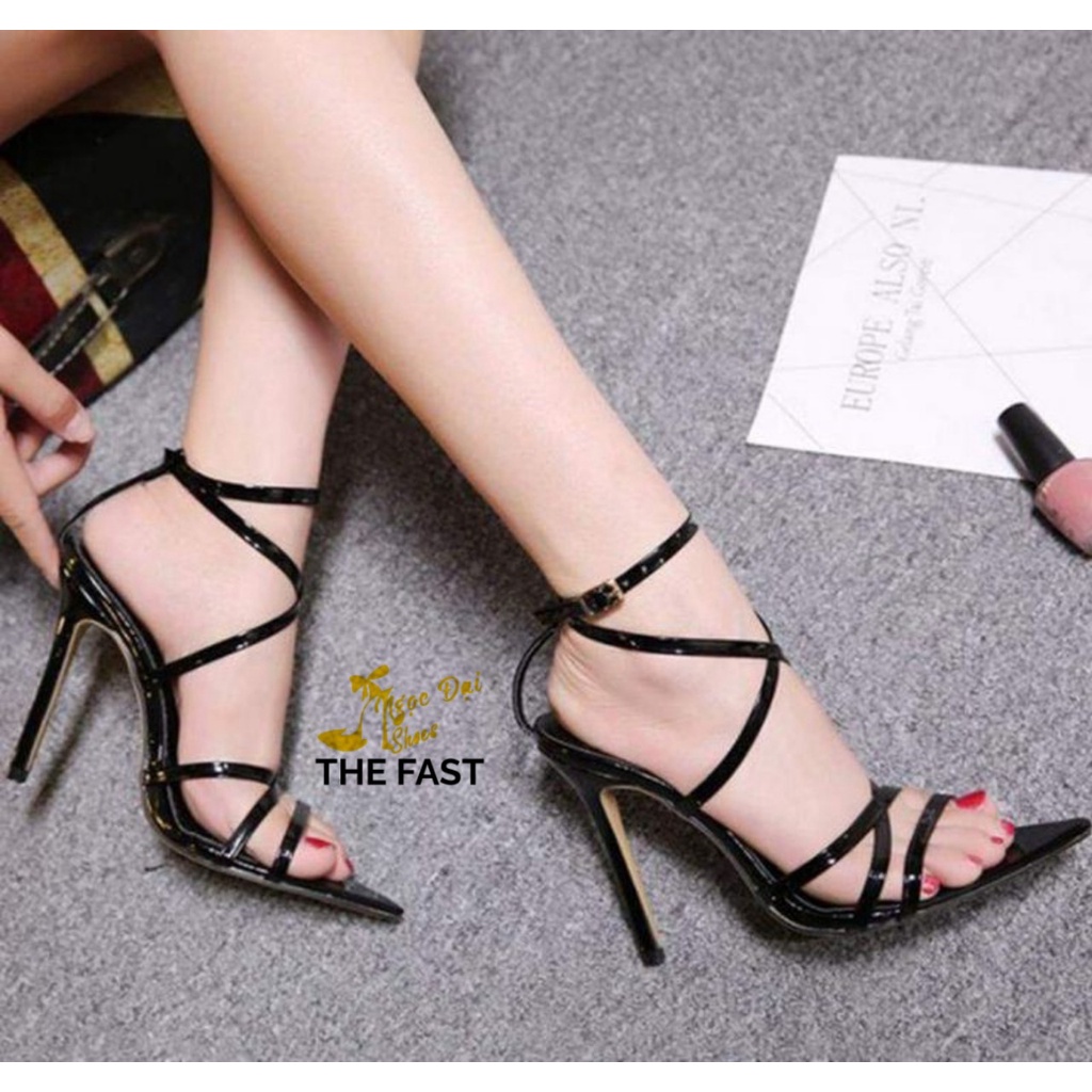 Giày sandal cao gót nhọn kiểu dáng dây đan chéo thời trang NĐ240