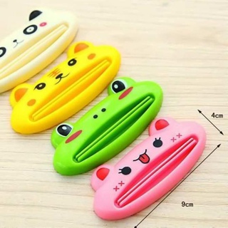 Dụng Cụ Kẹp Kem Đánh Răng Hình Thú Cute
