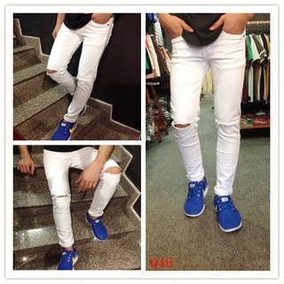 Quần Jeans rách gối