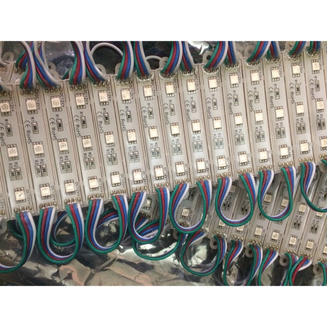 Led Hắt 3 Bóng 7 - 12V Màu Chip 5050(1 vỉ 20 bóng),Led Cụm,Led 3 Bóng