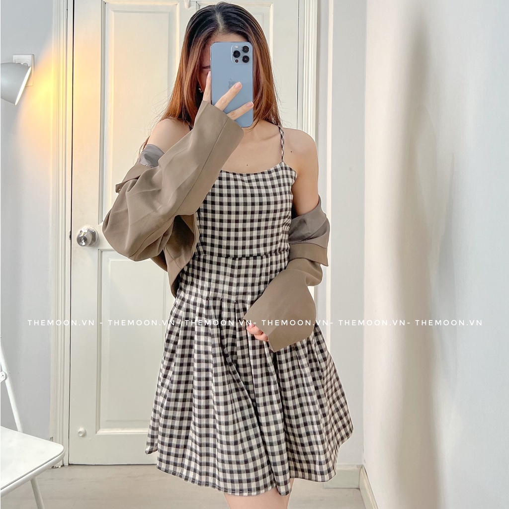 Set đồ nữ đi chơi đầm hai dây kèm áo khoác croptop