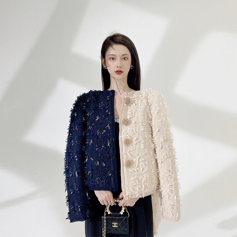 Xiaoxiang Áo Khoác Ngắn Cài Nút Họa Tiết Hoa Tua Rua Phong Cách Phương Tây Cho Nữ