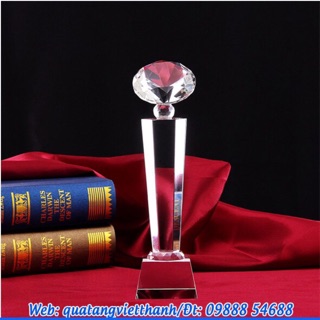 Cúp pha lê kim cương
