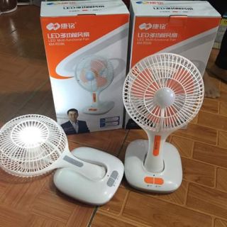 Quạt tích điện ông tây km 0066 nhỏ gọn lại có đèn mẹ có thể mang theo khi Đi ra ngoài hoặc phòng lúc cúp điện cũng tiện
