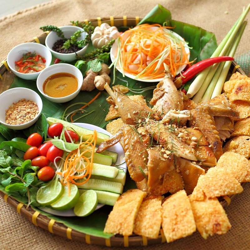 [HỎA TỐC SG] Gà bó xôi nguyên con lớn giòn ngon