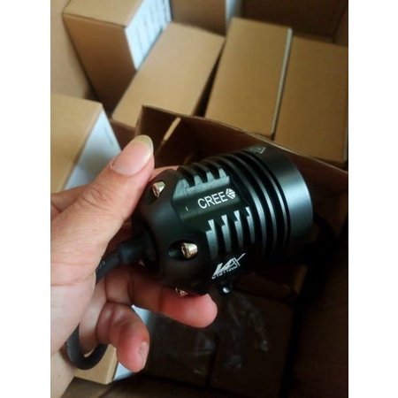 Đèn trợ sáng L4x ánh sáng gom.công xuất 25w.