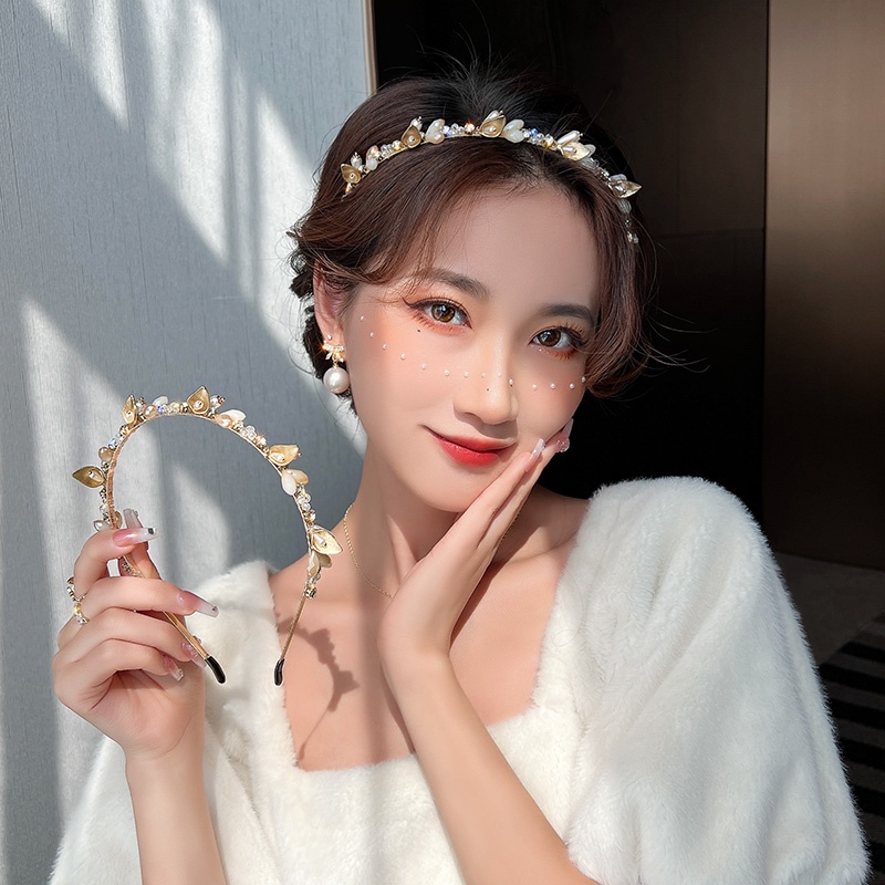 Băng Đô Cài Tóc Hình Chiếc Lá Đính Đá Thanh Lịch Cho Nữ