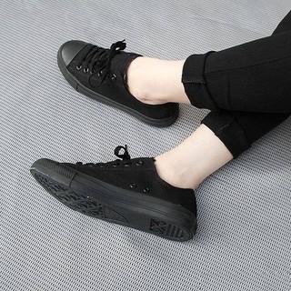 Giày Sneaker Vải Full Đen Nữ Cổ Thấp ZRS