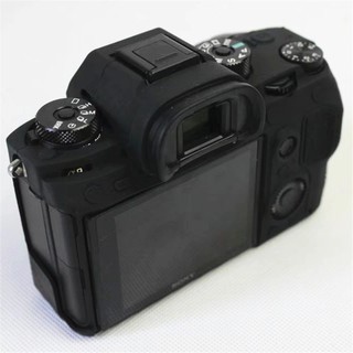 vỏ silicon cho máy A7III / A7RIII / A9.