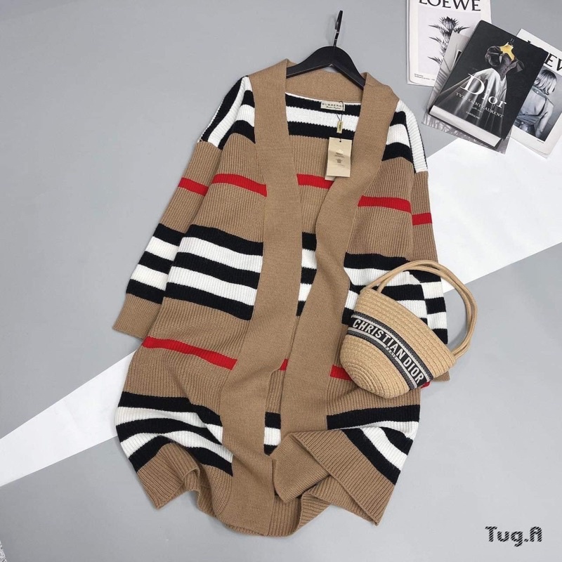 Áo choàng mix họa tiết siêu tây sành điệu 64m