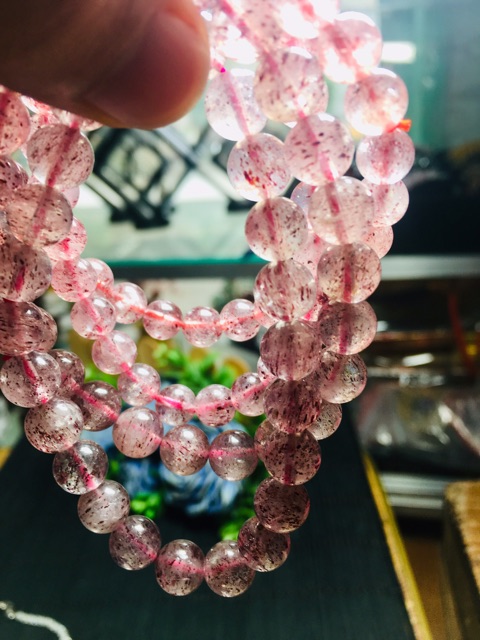 VÒNG TAY THACH ANH DÂU ĐỎ ( ƯU LINH 8li) STRAWBERRY QUARTZ