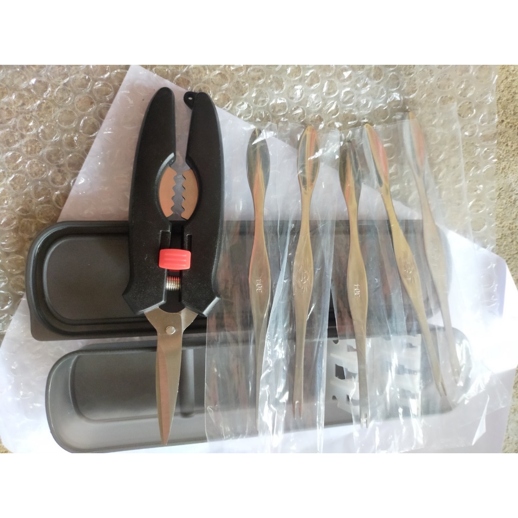 Bộ kéo nĩa ăn hải sản 6 món băng thép không gỉ,bóc ,kẹp cua ghẹ dễ dàng