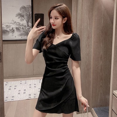 Váy Nữ Chiết Eo, Đầm Nữ Thiết Kế Kiểu Sang Chảnh, Nhẹ Nhàng Moda.H | BigBuy360 - bigbuy360.vn