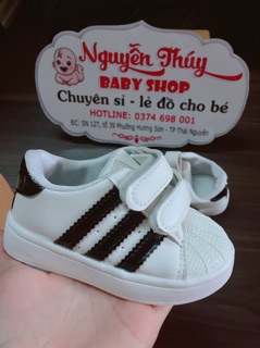 Giày 3 sọc