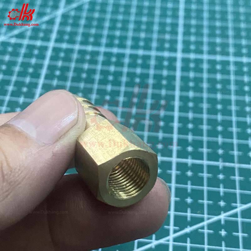 Nối thau ren trong đuôi chuột