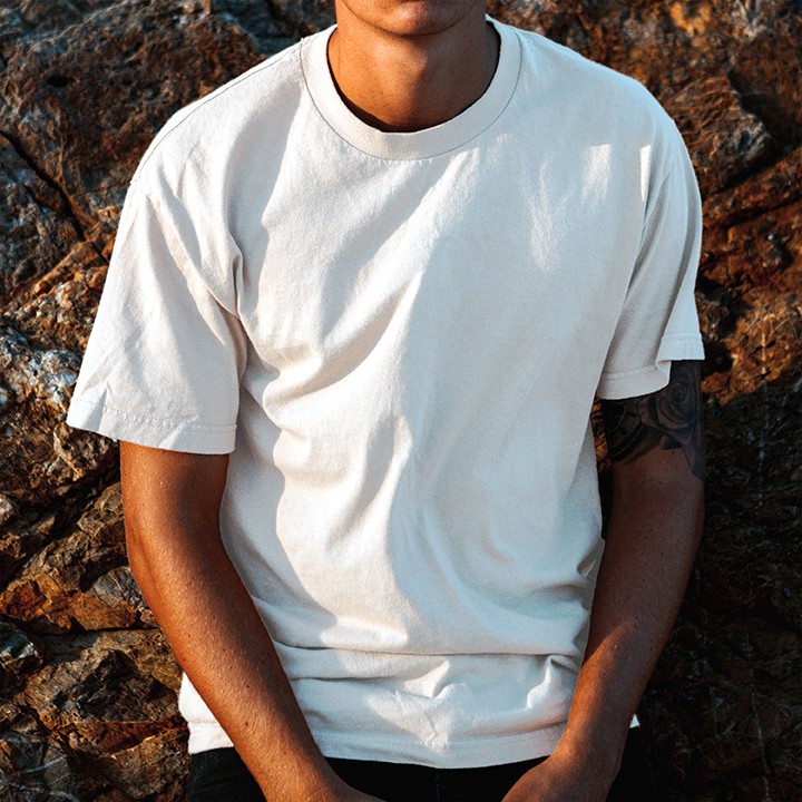 Áo thun trơn đen trắng nam nữ cổ tròn tay ngắn ❤FREESHIP❤ Áo thun unisex đủ size chất vải dày mịn co dãn 4 chiều