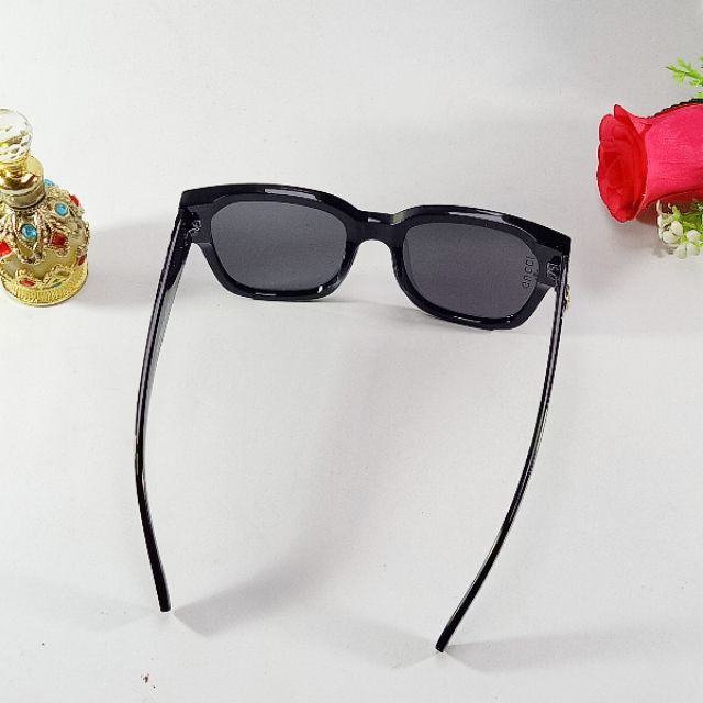 Mắt kính thời trang trẻ trung_ màu đen cá tính năng động _ bảo hành 12 tháng | BigBuy360 - bigbuy360.vn