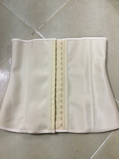 Gen nịt bụng latex