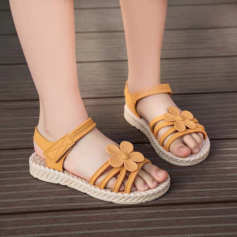 Giày Sandal Quai Hoa Đế Giả Cói Cho Bé Gái Đi Mưa, Đi Học (Màu ngẫu nhiên) - GE001