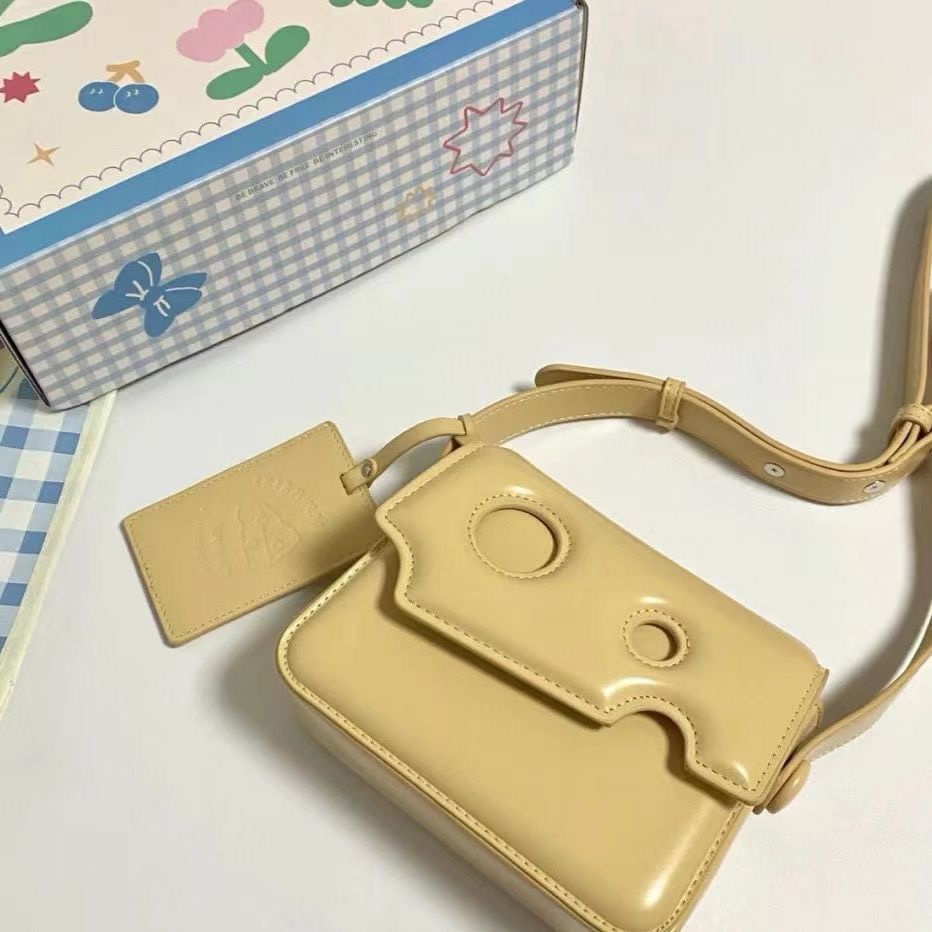 Túi Đeo Vai Hình Vuông Cỡ Nhỏ Thiết Kế Phô Mai Thời Trang Mùa Hè 2022 Cho Nữ