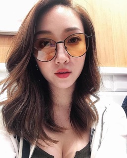 Kính Mắt Thời Trang V Nam Nữ