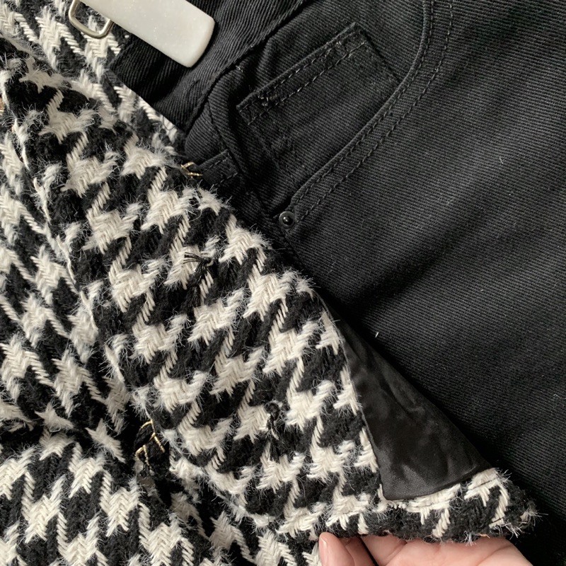 Khoác dạ ziczac / Short đen